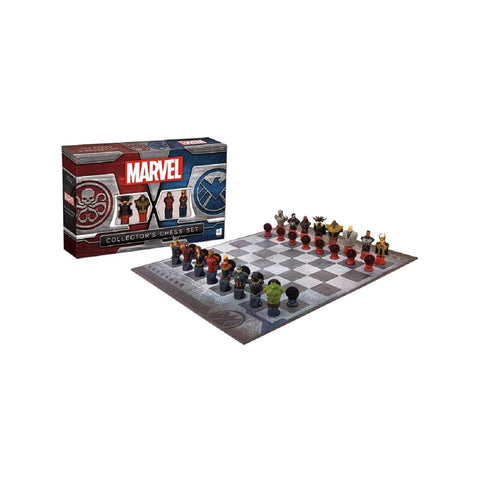 Marvel Collectors Chess Set